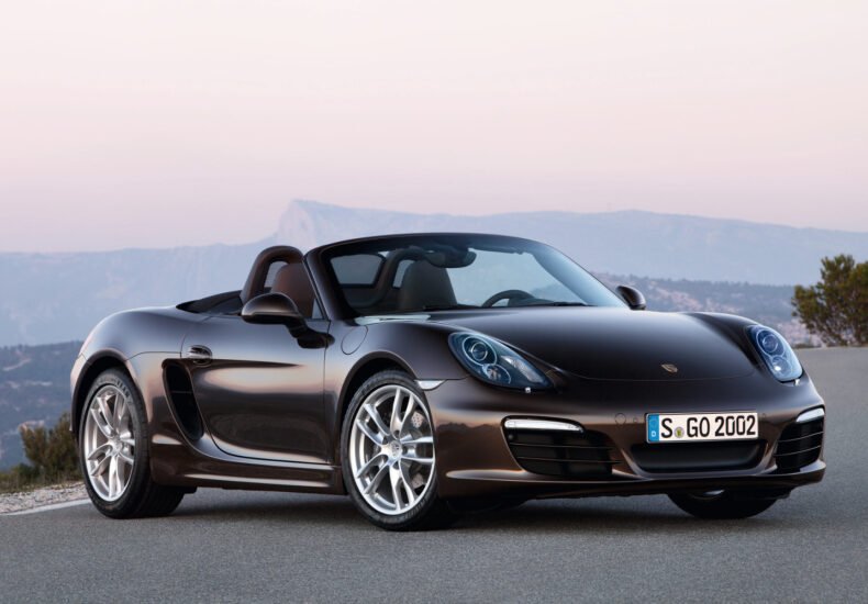 2013 Porsche Boxster exterior front view