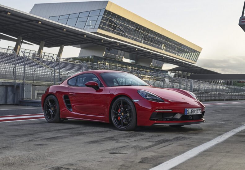 2018 Porsche 718 Cayman exterior front