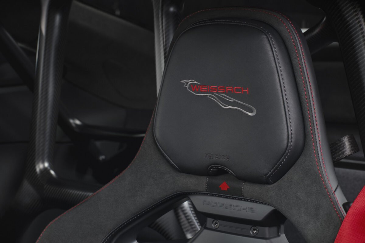 2025 Porsche 911 GT3 Interior seat headrest