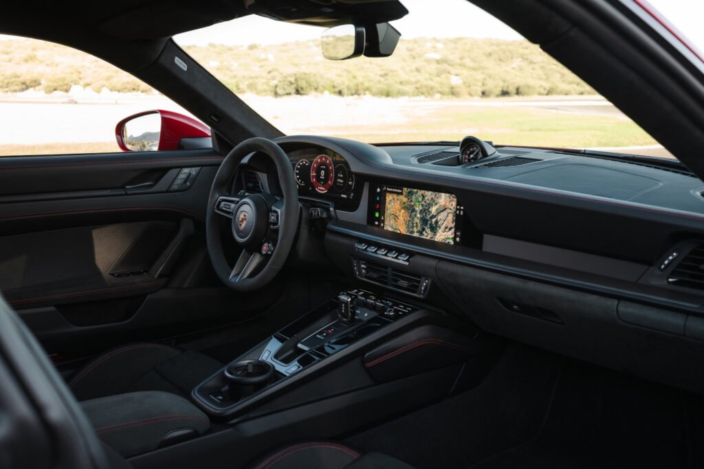 Porsche 911 Carrera 4 GTS Carmine Red interior